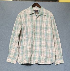 Steve & Barrys Plaid Long Sleeved Buttin Down Shirt. Size XL